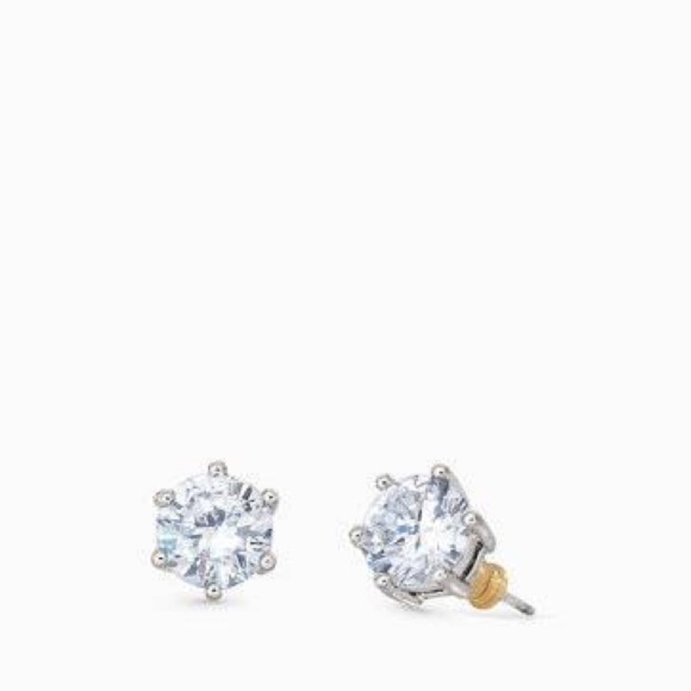 Sparkle studs